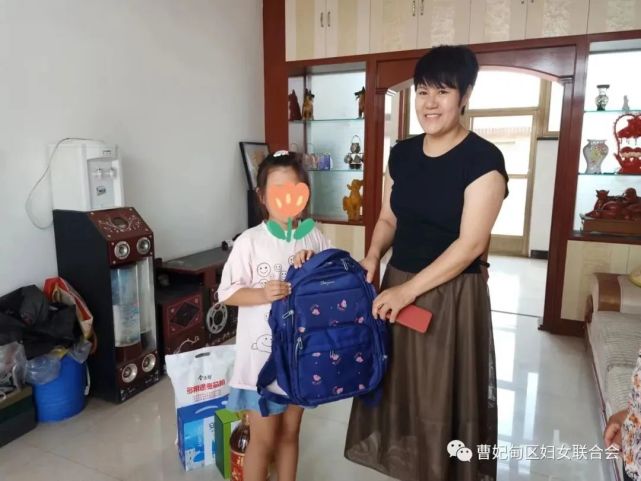 曹妃甸区妇联开展“爱心妈妈”暑期走访慰问活动(图1)